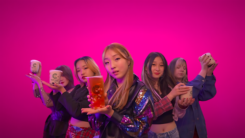Inside a CHAPOINT bubble tea cafe